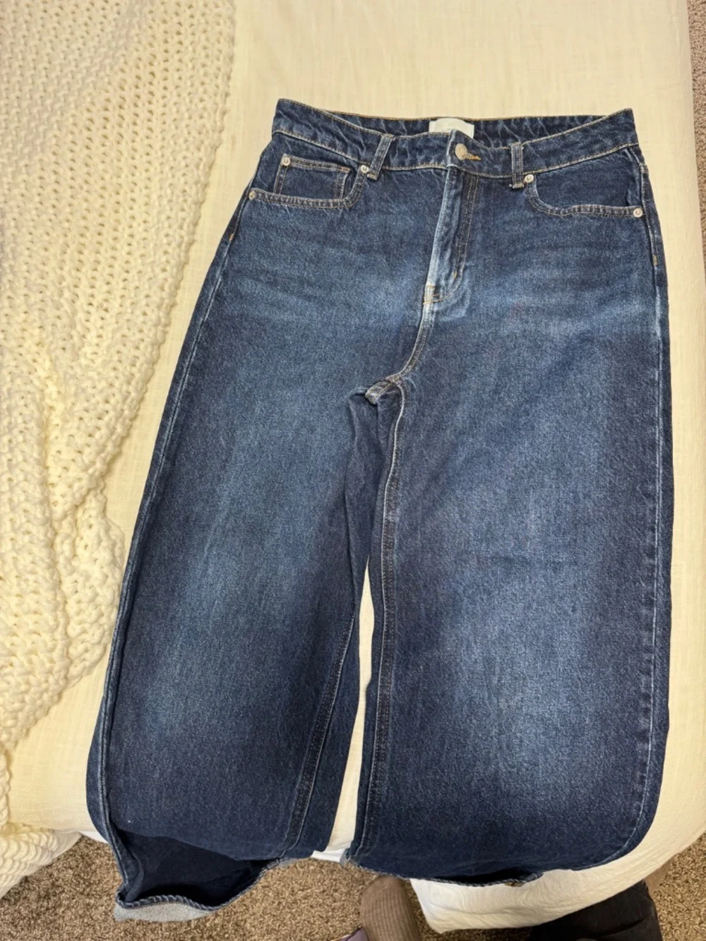 H&M Jeans - Picture 2 of 3